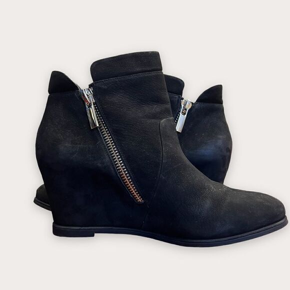 Kenneth Cole Vivian Wedge Bootie, Size 11M Black - Picture 7 of 15